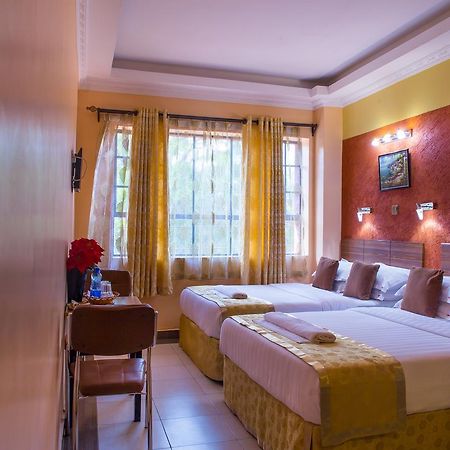 Enkare Hotel Nairobi Extérieur photo