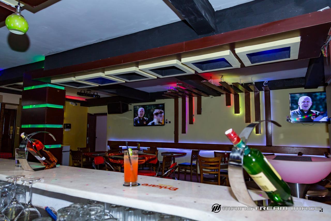 Enkare Hotel Nairobi Extérieur photo