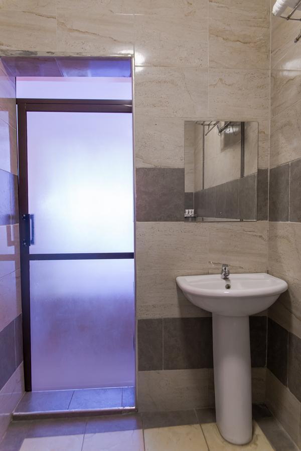 Enkare Hotel Nairobi Extérieur photo